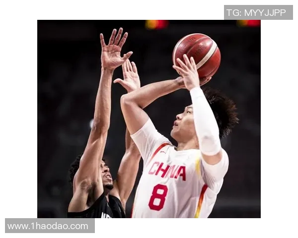 赵睿领衔新一代篮球明星崛起之路探索与挑战分析