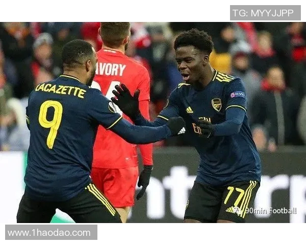 哈维西蒙斯:天才少年在足球场上的崛起与未来展望