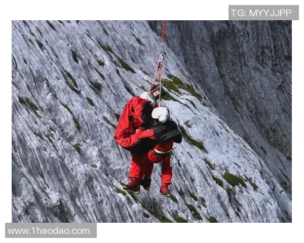 攀岩之巅：深入北京攀岩队的耐力训练与挑战探索