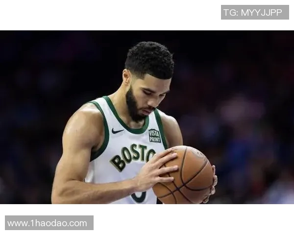 杰森塔图姆领衔波士顿凯尔特人队新赛季冲击总冠军的决心与挑战